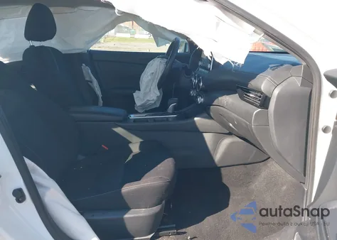 2024 Nissan Sentra Sv Xtronic Cvt z USA, uszkodzony, nr VIN 3N1AB8CV6RY322071